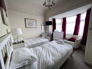 Bedroom- click for photo gallery